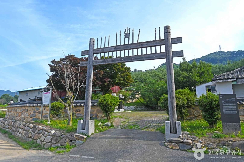 忠勇祠