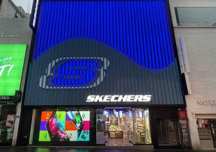 Skechers Myeongdong Branch[Tax Refund Shop](스케쳐스 명동직영점)