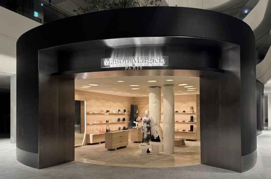 [事後免税店] Maison Margiela（メゾンマルジェラ）・ロッテ百貨店トンタン（東灘）店(메종마르지엘라 롯데백화점 동탄점)