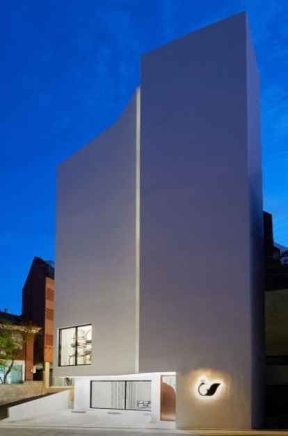 크라운구스 하우스 도산 청담 부티크점