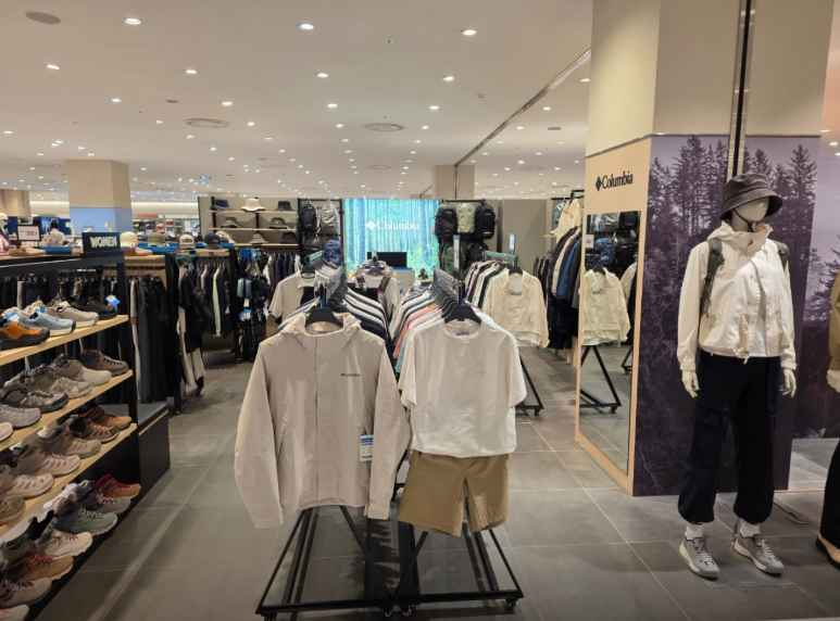 [事后免税店]哥伦比亚 乐天奥特莱斯清州店(컬럼비아 롯데아울렛 청주점)