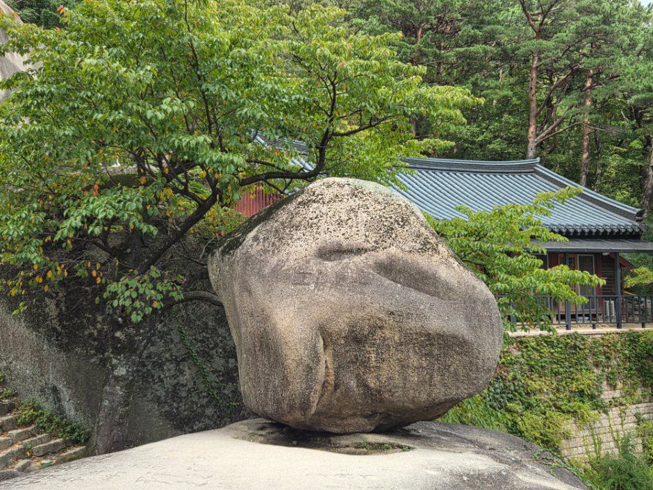 설악 흔들바위