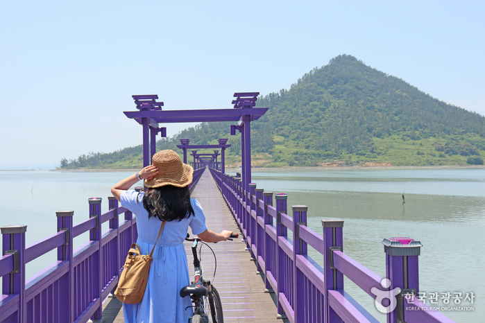 半月島・朴只島