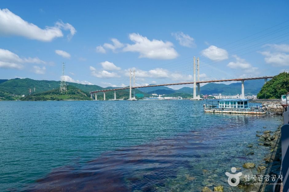 Samgwi Coast