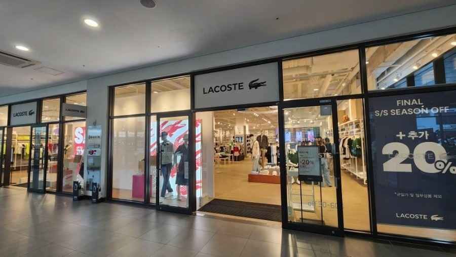 [事後免税店] ラコステ・現代プレミアムアウトレットスペースワン 店(라코스떼 현대프리미엄아울렛 스페이스원점)
