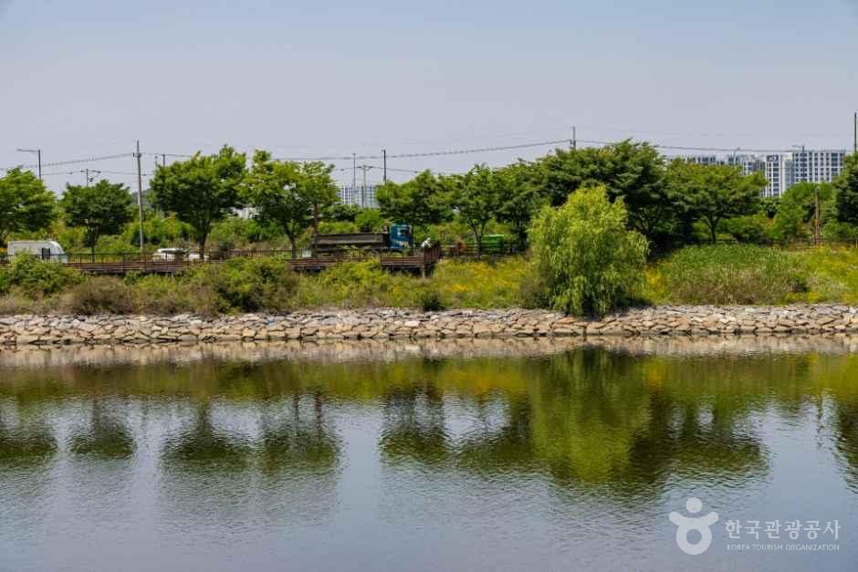 경인아라뱃길 아라파크웨이마당