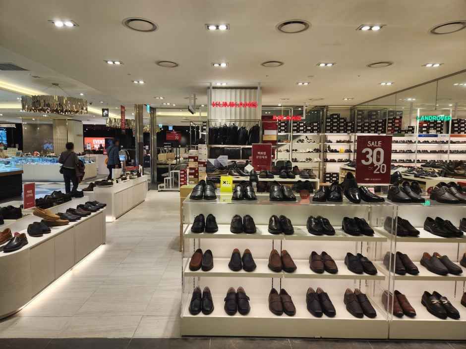 금강제화 NC 신구로점