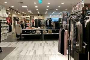 지오다노 뉴코아아울렛 평촌점