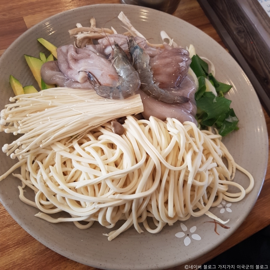 ゲチョン刀切麺