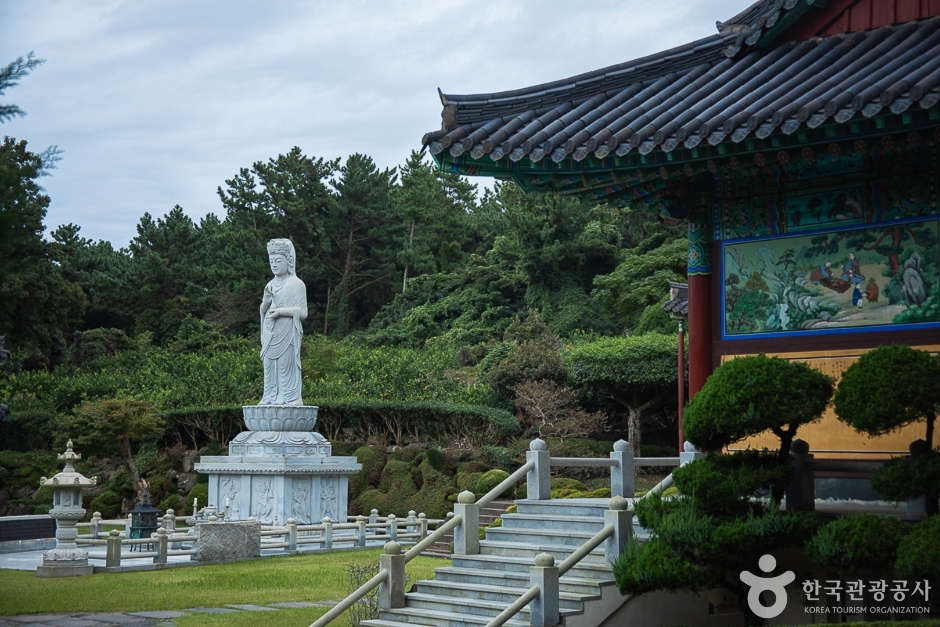 仏塔寺（済州）
