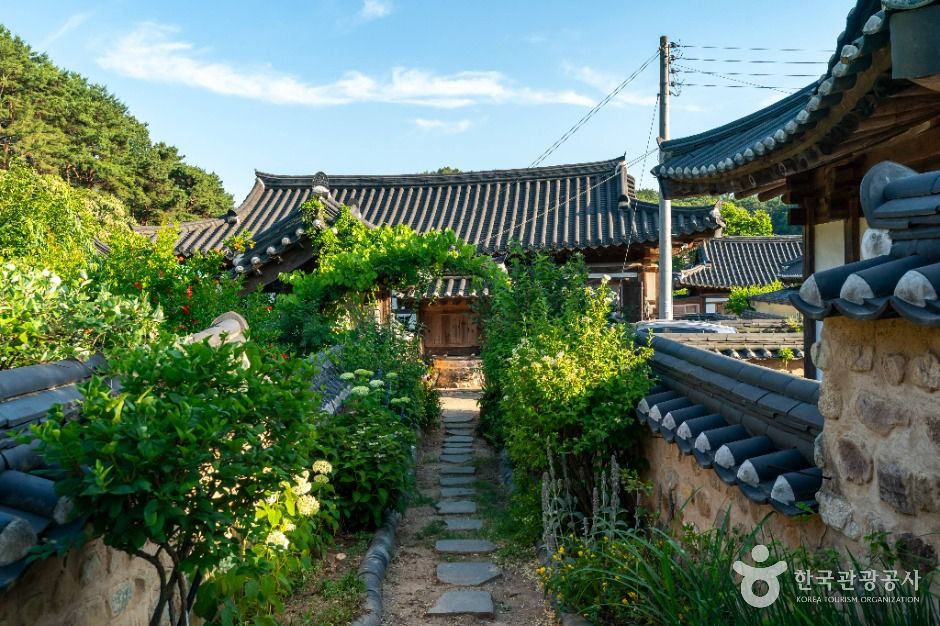 Dogokjae Hall