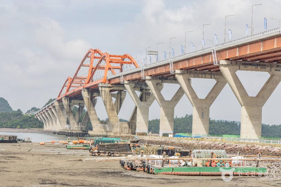 Amhae Bridge