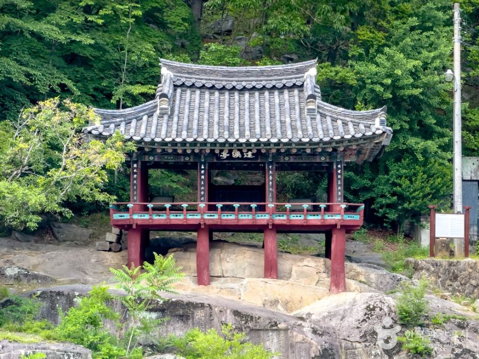 Geochang Geongye Pavilion