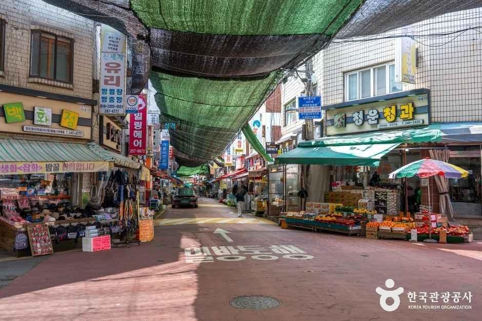 Buksuwon Market 4