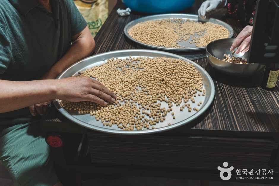 혜원&부림해물손수제비칼국수