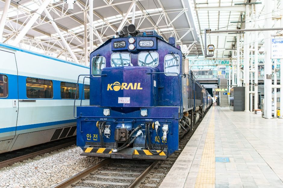 Rail Cruise Haerang Train