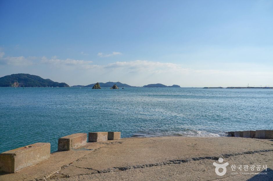 通開港