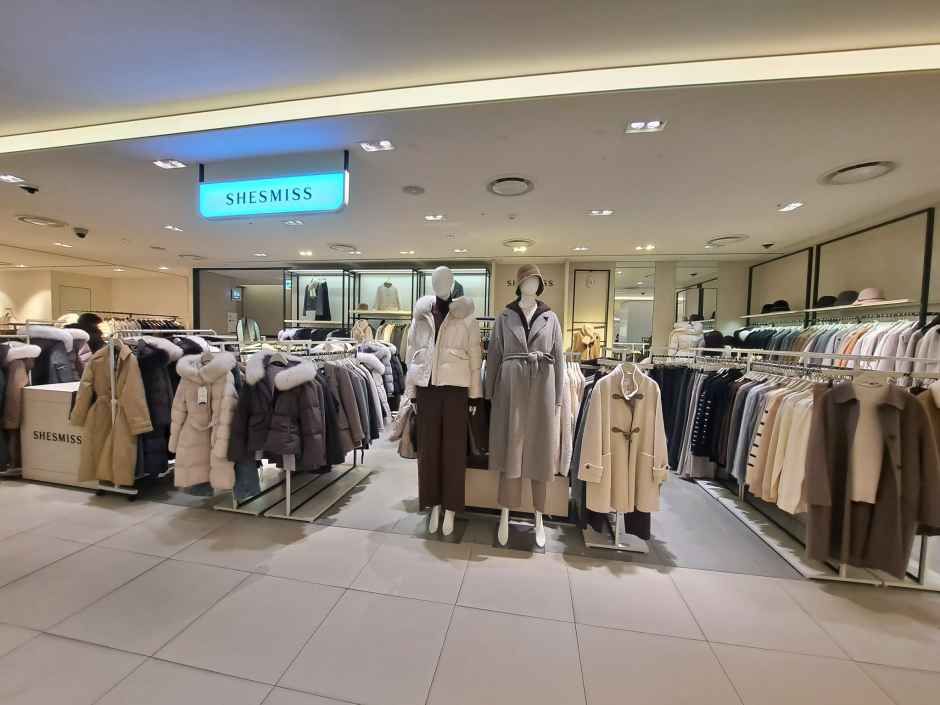 쉬즈미스 현대아울렛 동대문점