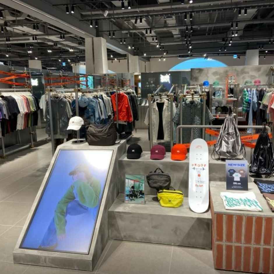 ブラウンブレス ロッテプレミアムアウトレット儀旺店