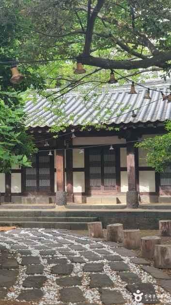 향사당