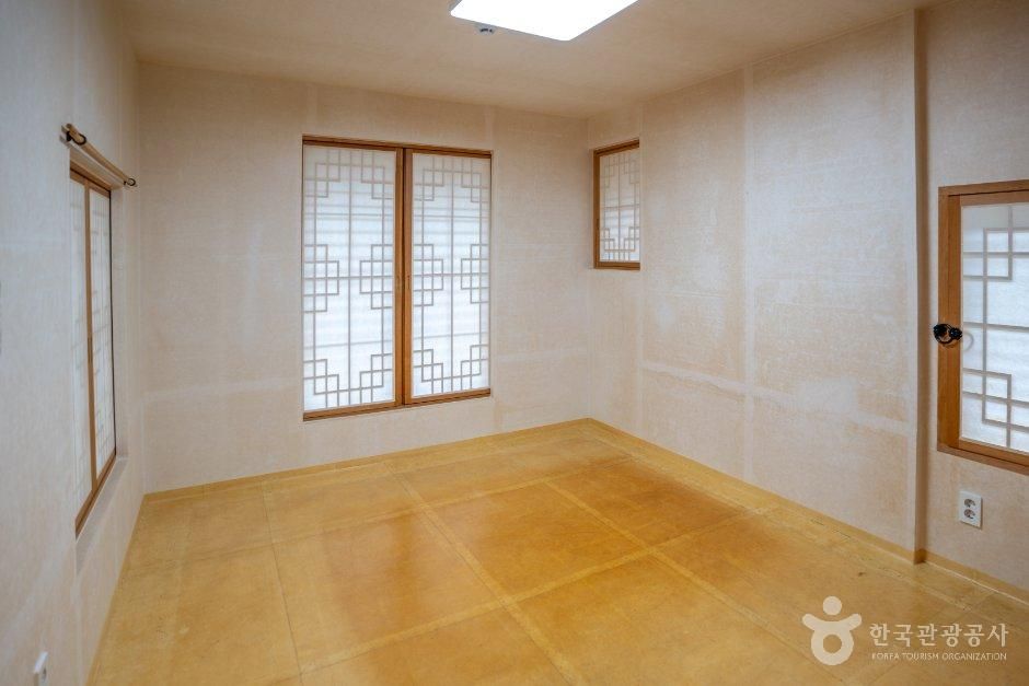 하동_최참판댁 한옥숙박시설 (3).jpg
