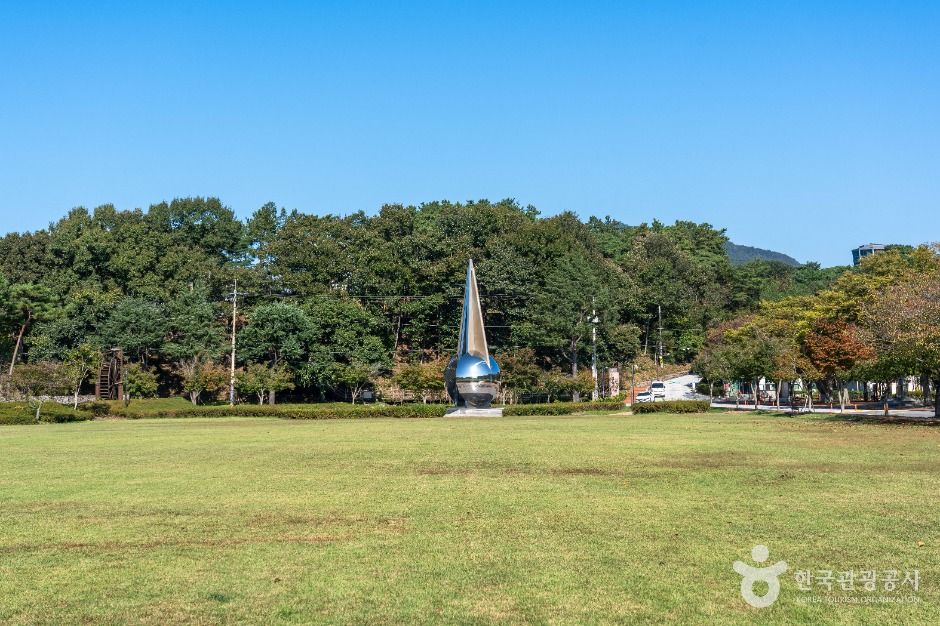 长城湖旅游区