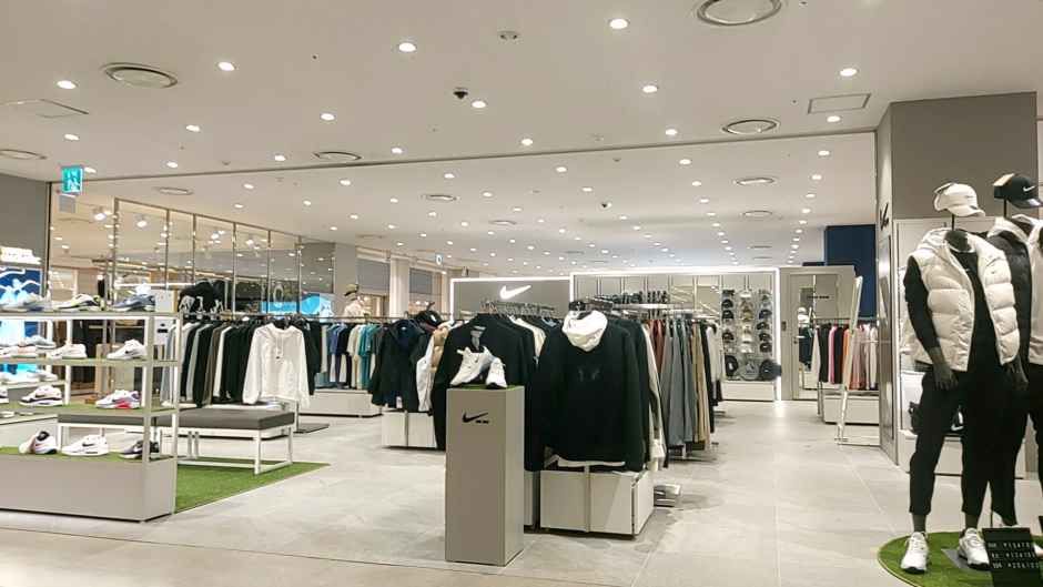 Nike Golf Lotte Mall Gwangmyeong Branch