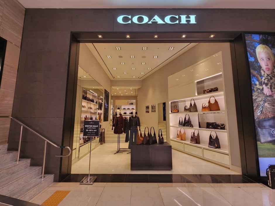 코치 AK플라자 수원점