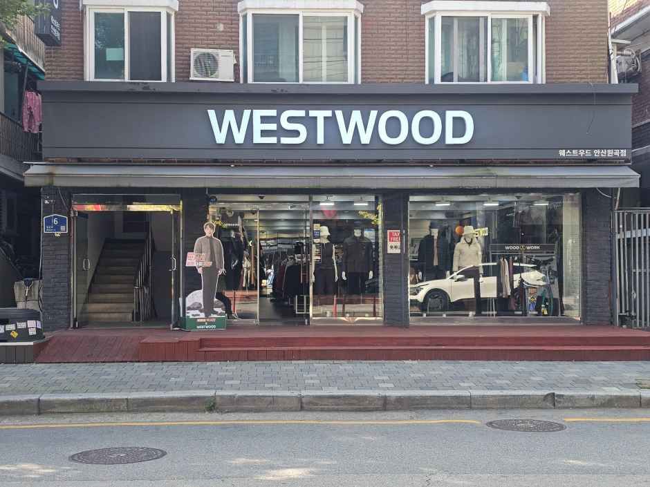[事後免税店]WESTWOOD（ウェストウッド）・アンサンウォンゴク（安山元谷）店(웨스트우드 안산원곡점)