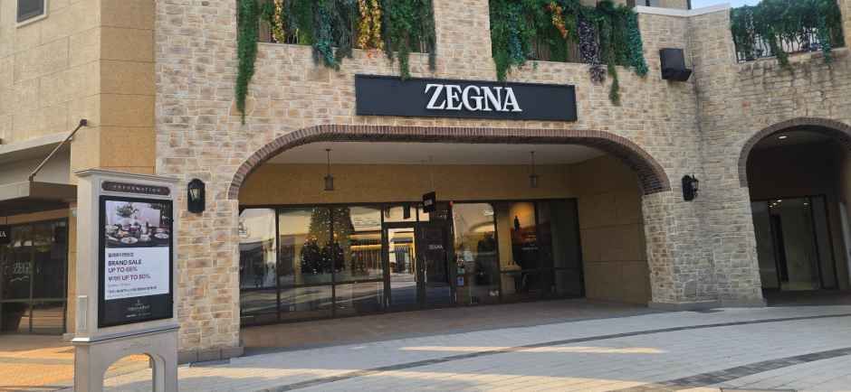 Ermenegildo Zegna Shinsegae Simon Premium Outlet Busan Branch