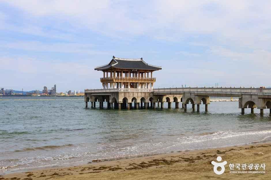 迎日台海水浴場