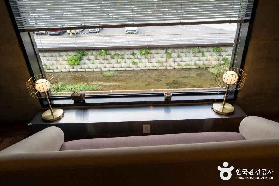 바르비종베이커리카페 금산본점