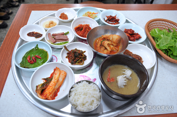 로타리식당 - 전라남도 여수시 - 가볼만한곳 - 관광지랭킹