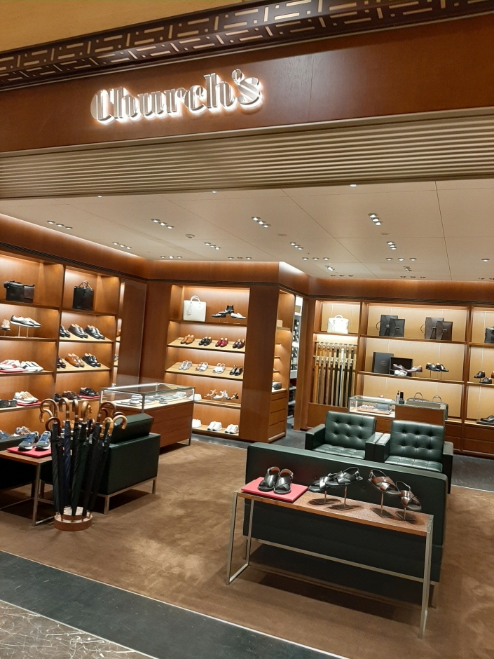 Louis Vuitton Seoul Shinsegae Kangnam Shoes Store in Seoul, Korea