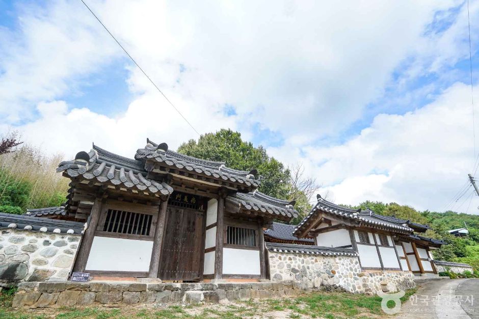 河东 景贤堂(仁川书院)