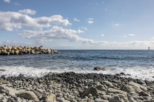 내수전몽돌해변