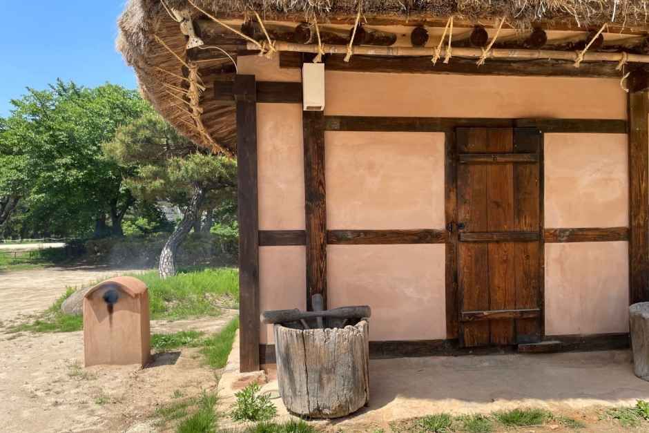 안동_락고재 하회한옥호텔 초가별관_찜질방 (2).jpg