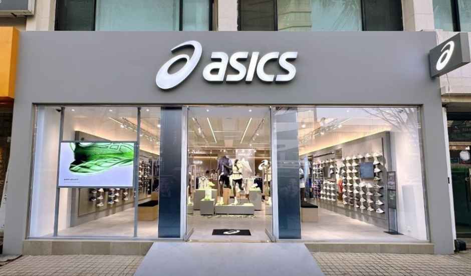 ASICS Gangnam Direct Branch[Tax Refund Shop](아식스 강남직영점)