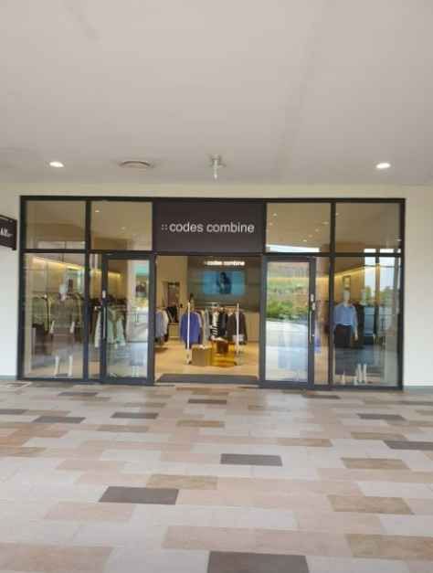 [事後免税店] codes combine（コデスコンバイン）インナーウェア・ロッテプレミアムアウトレットパジュ（坡州）店(코데즈컴바인 롯데프리미엄아울렛 파주점)