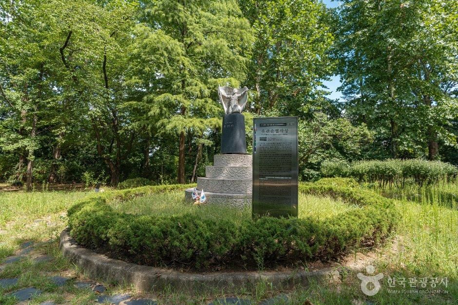 서울_광진구_유관순열사상 (3).jpg