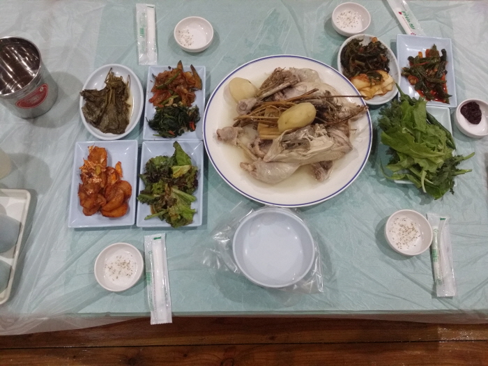 Bangtaesan Hwangto Pension Restaurant