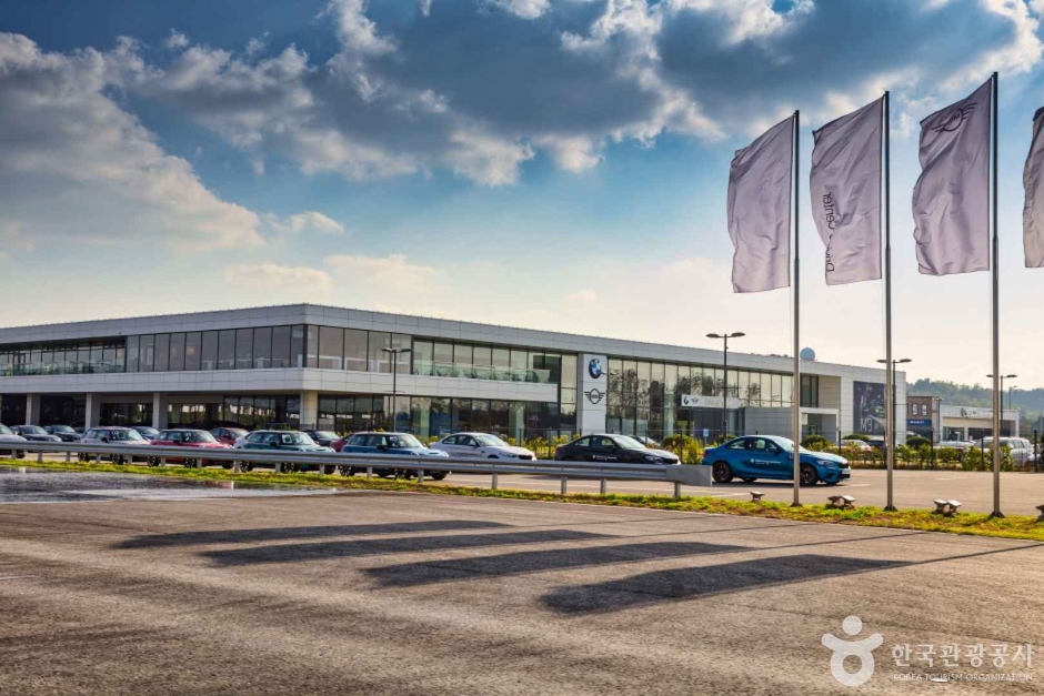 BMW驾驶中心