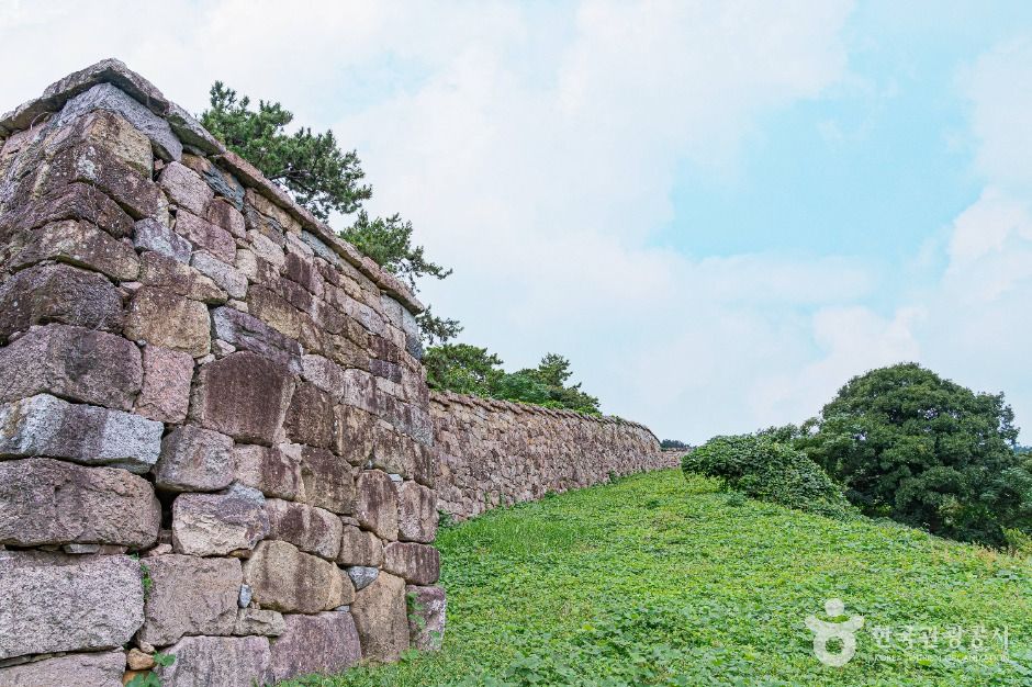 Jindo Eupseong Fortress
