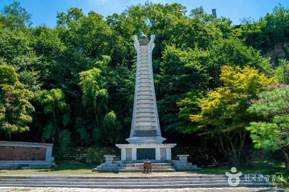 灵山护国公园