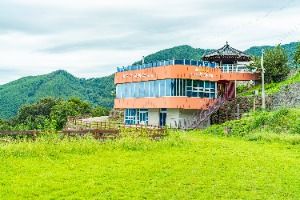 위안 산촌마을