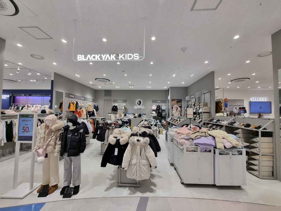 Blackyak Kids 乐天高级奥特莱斯 利川店