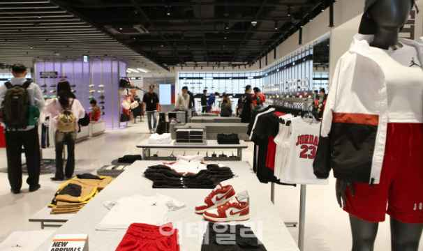 나이키 아이파크몰 용산점