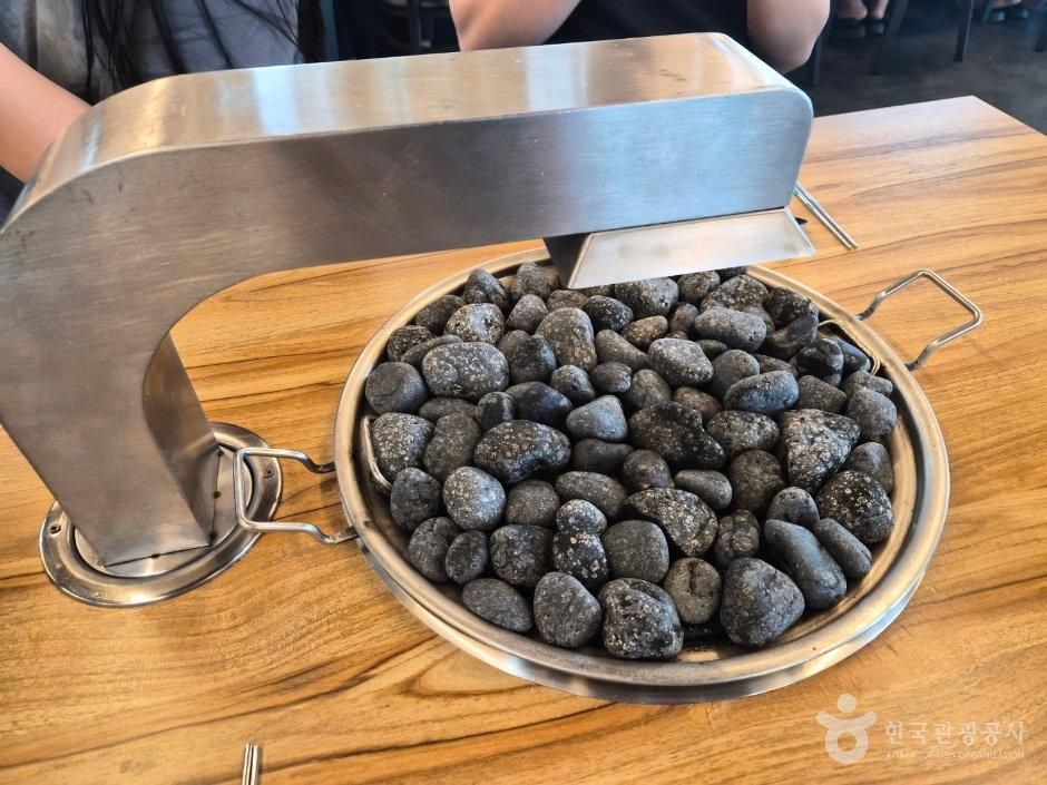 참나무숯불닭갈비