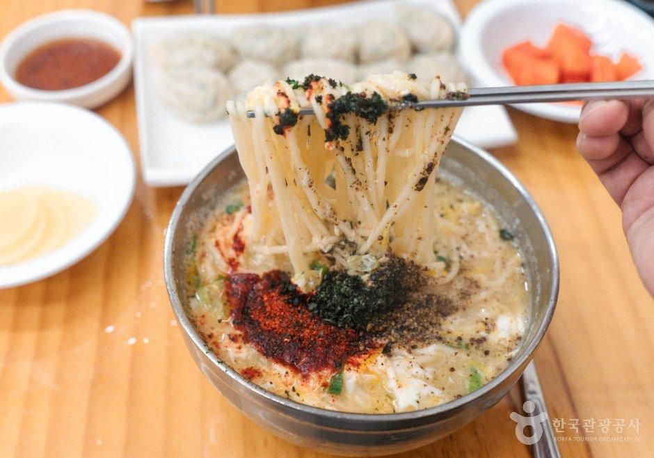 베테랑칼국수