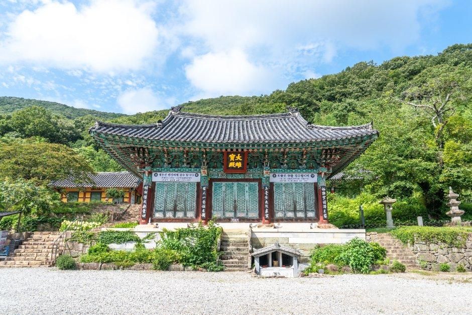 용천사 석등